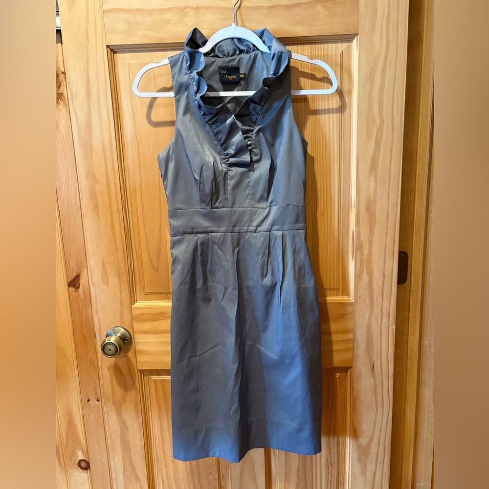 Just Taylor Ruffled Neck Sleeveless
Cocktail Dress